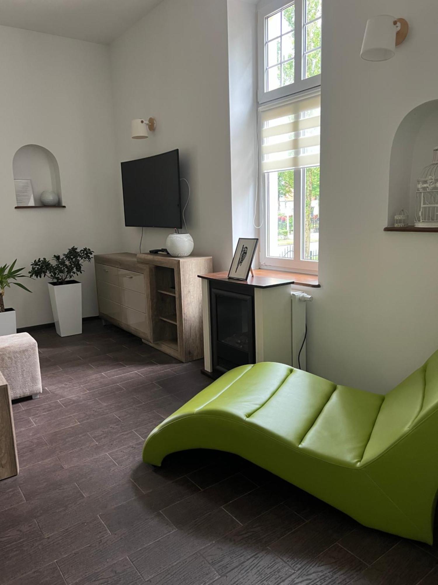 Apartament Ptasie Radio Apartment Szczecinek Ngoại thất bức ảnh